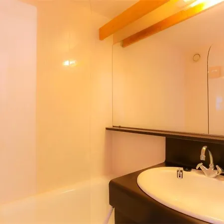 Lejlighed Val Thorens: 28m², 4 Pers, Plein Centre, Balcon, Ascenseur - Fr-1-637-21 Val Thorens